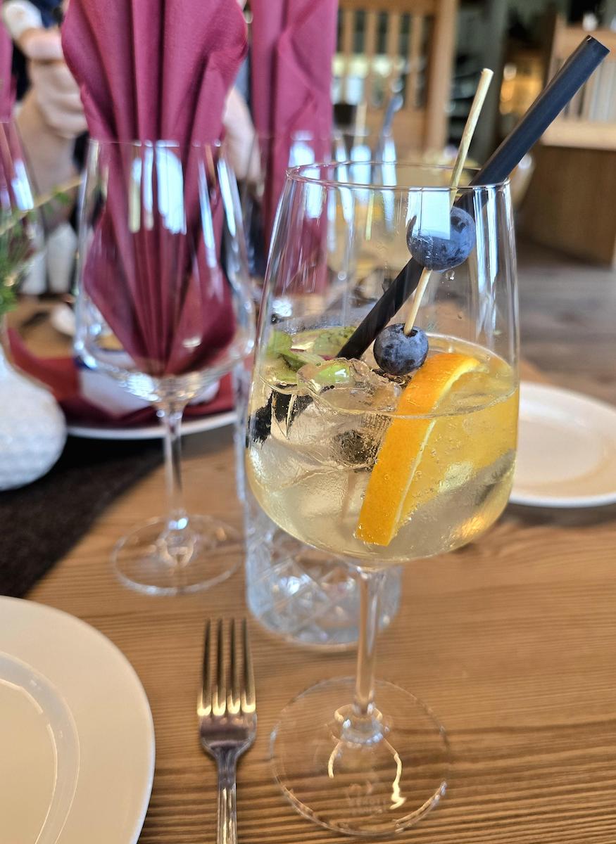 Alm-Spritz, Außer Schwemmalm. Foto: Beate Ziehres, Reiselust-Mag