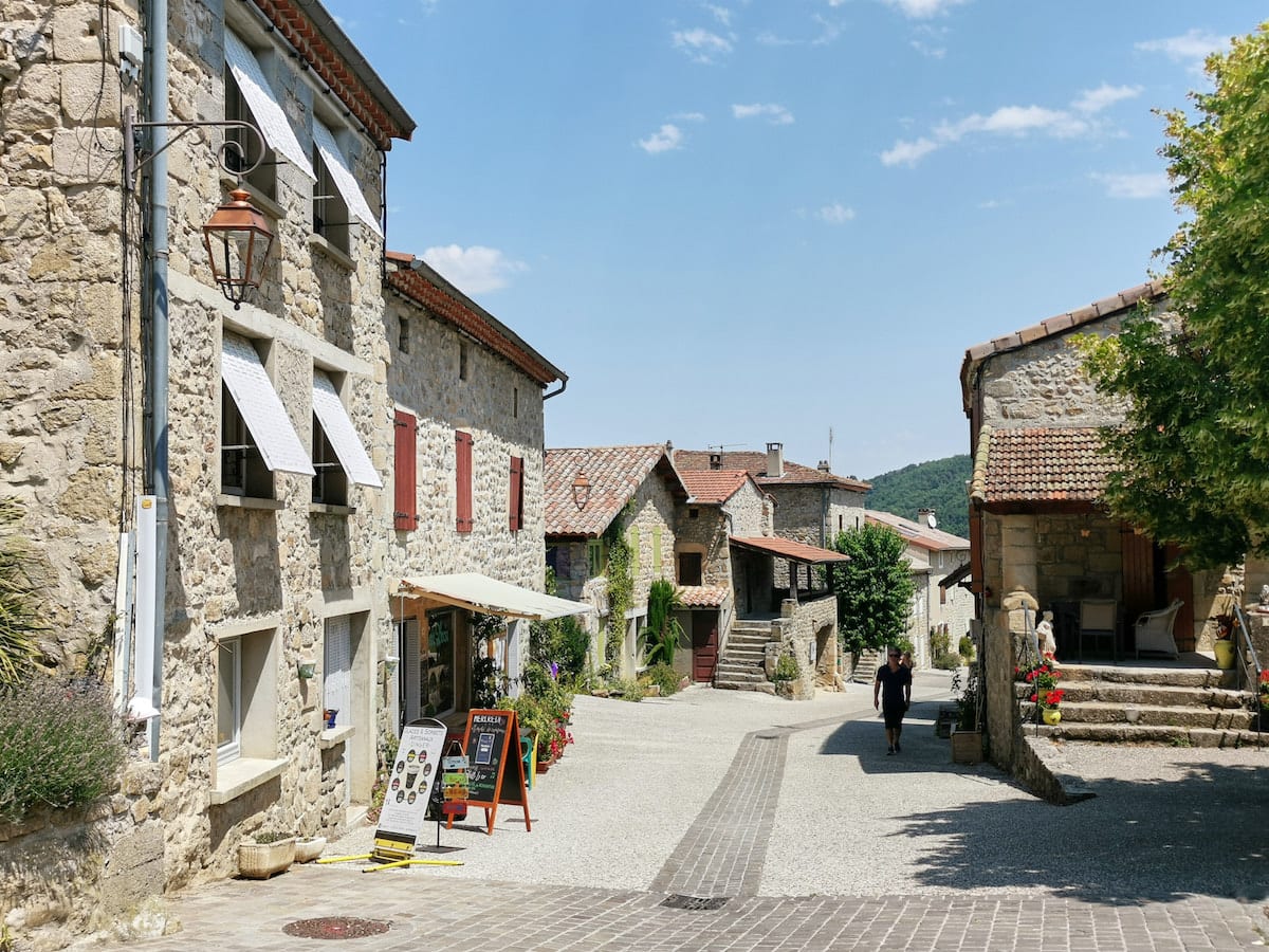 Boucieu-le-Roi im Département Ardèche, Frankreich. Foto: Beate Ziehres, Reiselust-Mag