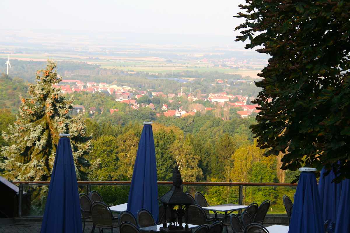 Tolle Aussicht auf Bad Harzburg am Café Goldberg – Foto: Beate Ziehres