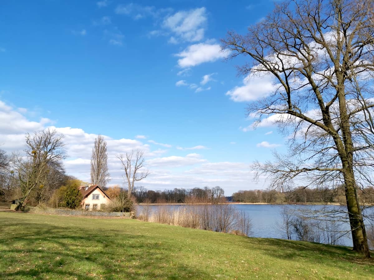 Potsdam, Brandenburg: Heiliger See. Foto: Beate Ziehres