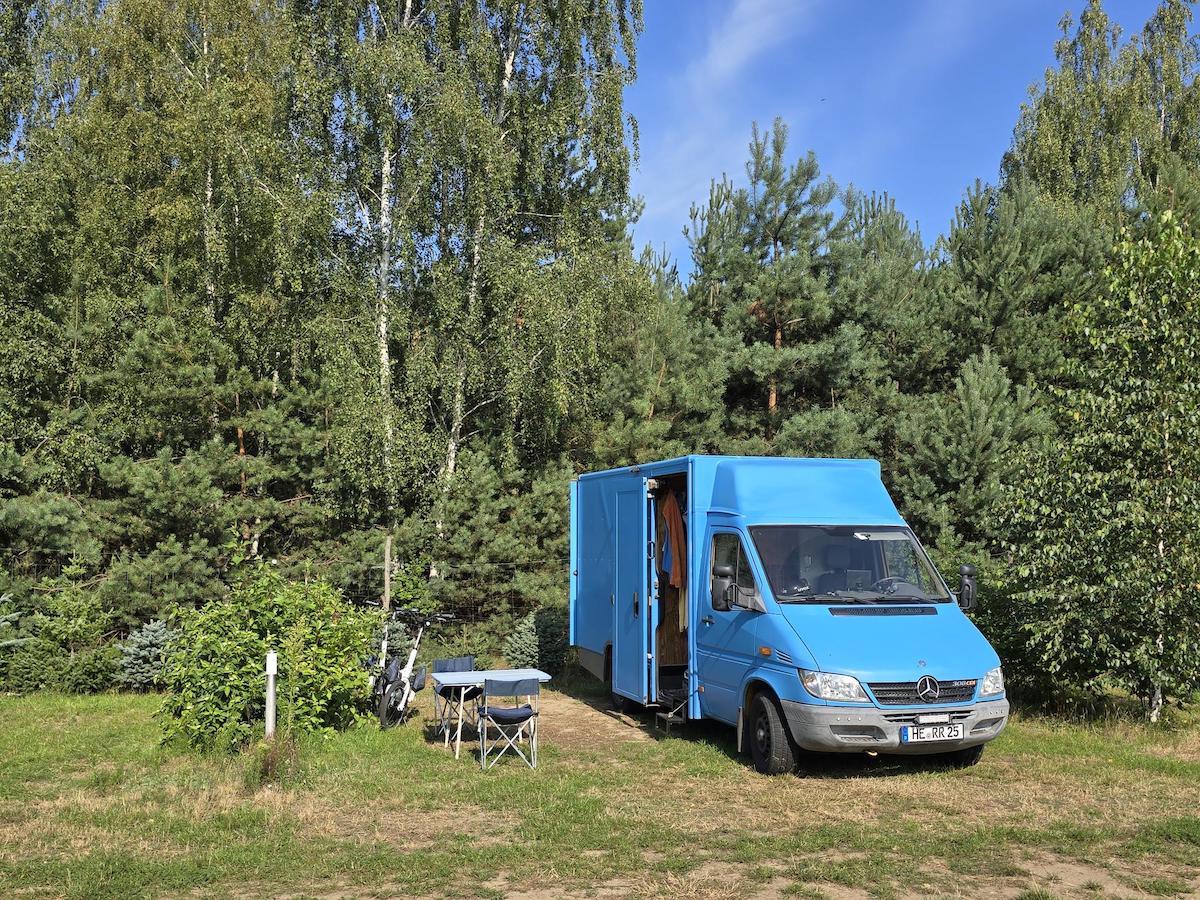 Frühstücksplatz Camping. Foto: Beate Ziehres, Reiselust-Mag