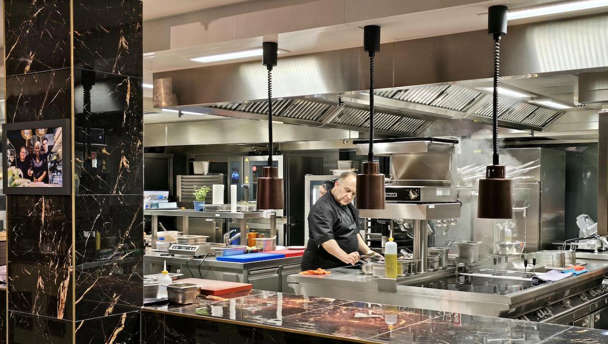 Hotel Morgenroth, Restaurant Müllers, Küche. Foto: Beate Ziehres, Reiselust-Mag