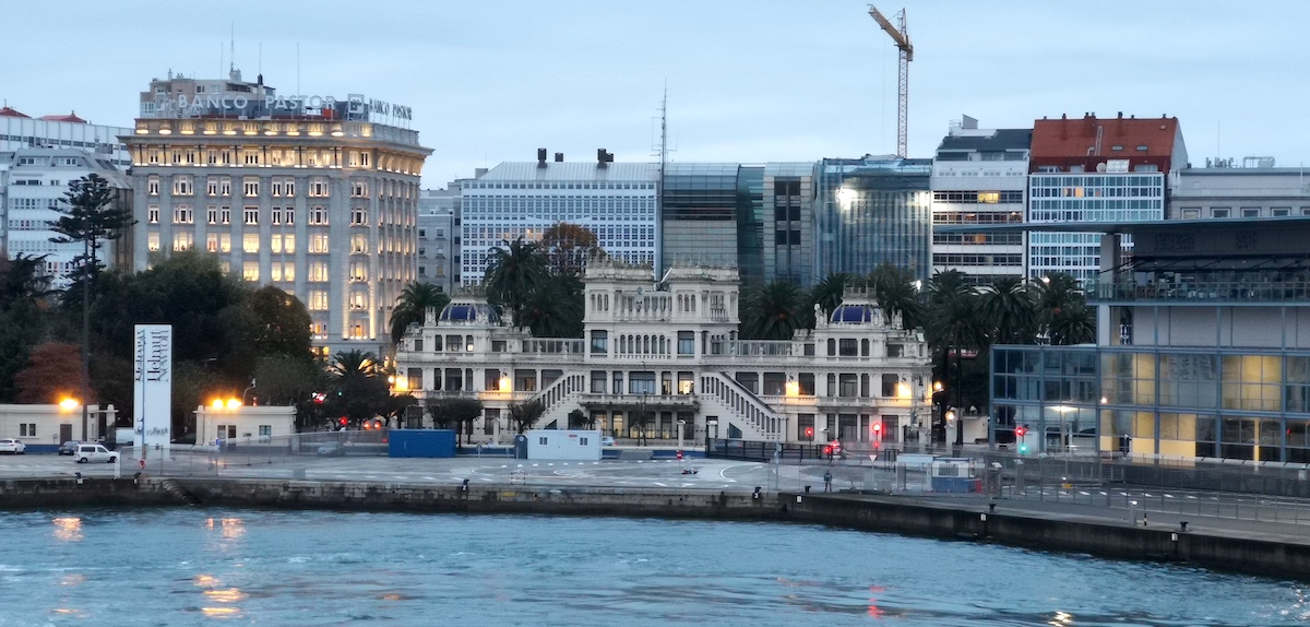 A Coruna, blaue Stunde. Foto: Beate Ziehres, Reiselust-Mag