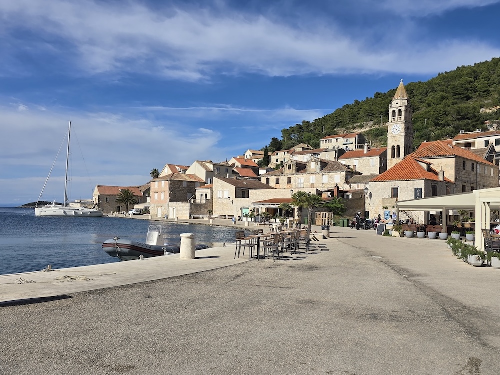 Segeltörn Kroatien, Altstadt Vis. Foto: Beate Ziehres, Reiselust-Mag