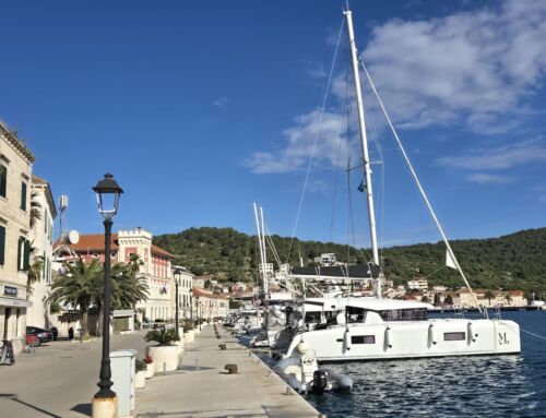 Segeltörn in Kroatien: Kabinen-Charter und Mitsegeln für Best Ager