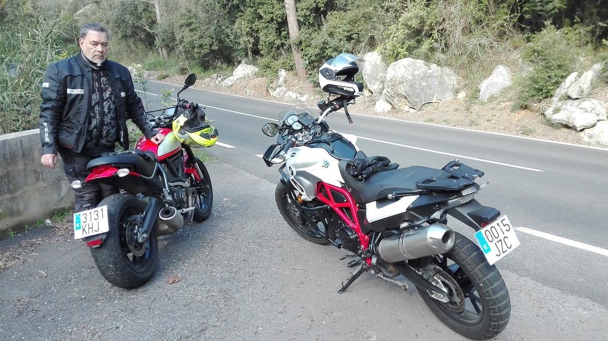 Motorradfahren auf Mallorca im Winter, mit Bernd Ewert. Foto: Beate Ziehres