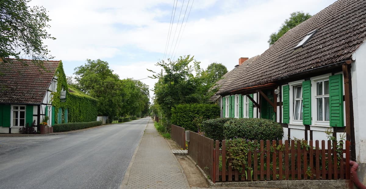 Oderbruch, Neulietzegöricke, Dorfstraße. Foto: Beate Ziehres