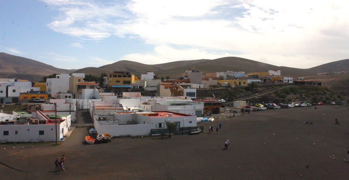 Das Fischerdorf Ajuy auf Fuerteventura – Foto: Lena Ziehres