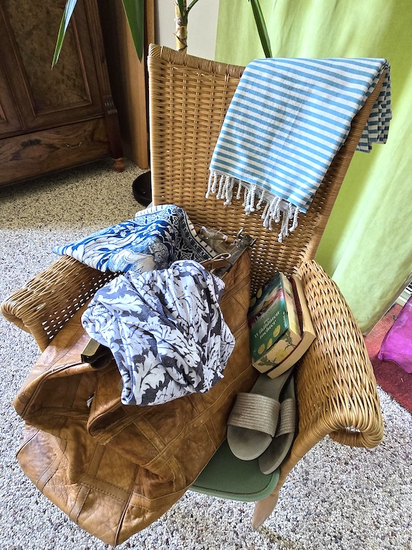 Reisetasche für Thermenbesuch packen. Foto: Beate Ziehres, Reiselust-Mag