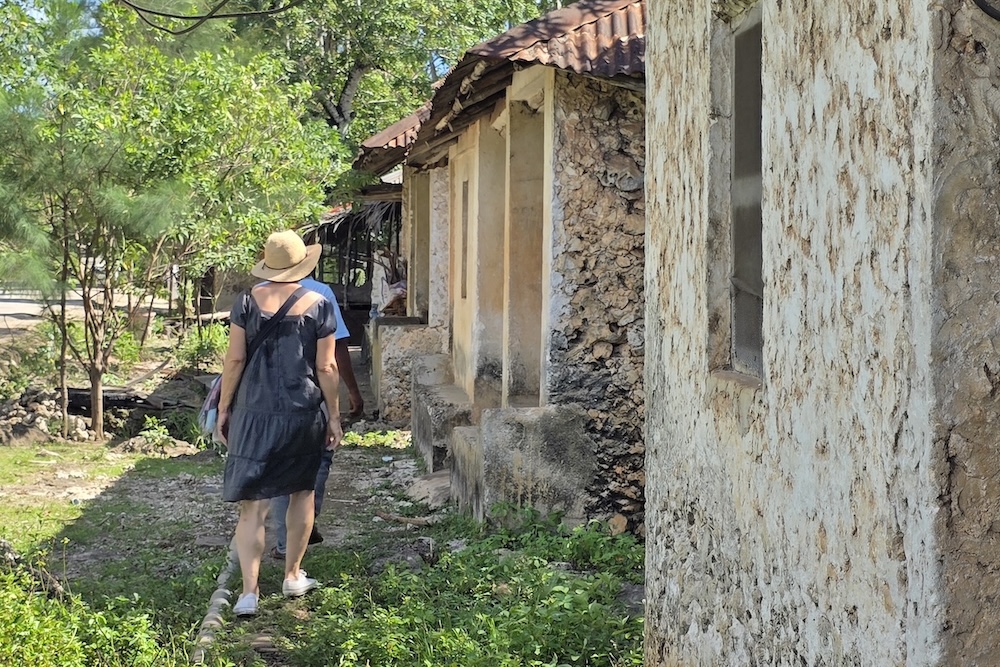 Sasibar, Dorfleben. Häuser. Foto: Beate Ziehres, Reiselust-Mag