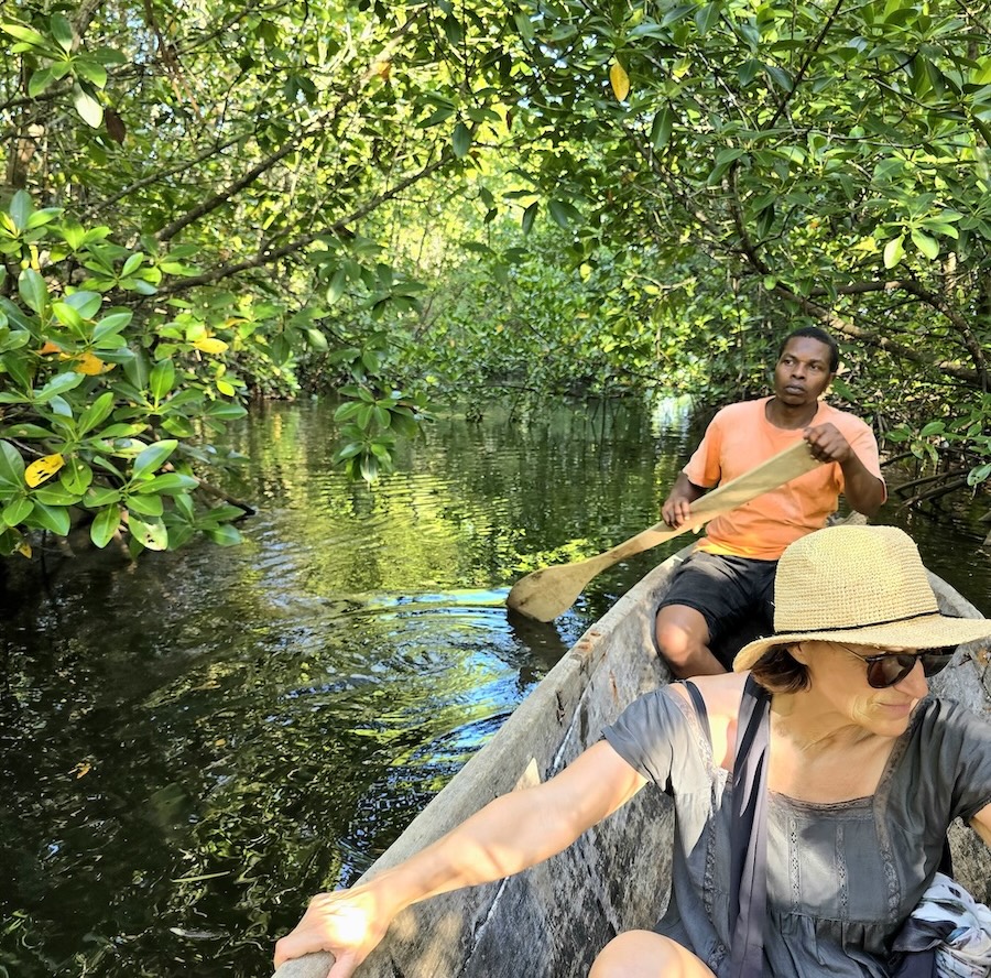 Sansibar. Unterwegs in den Mangroven. Foto: Beate Ziehres