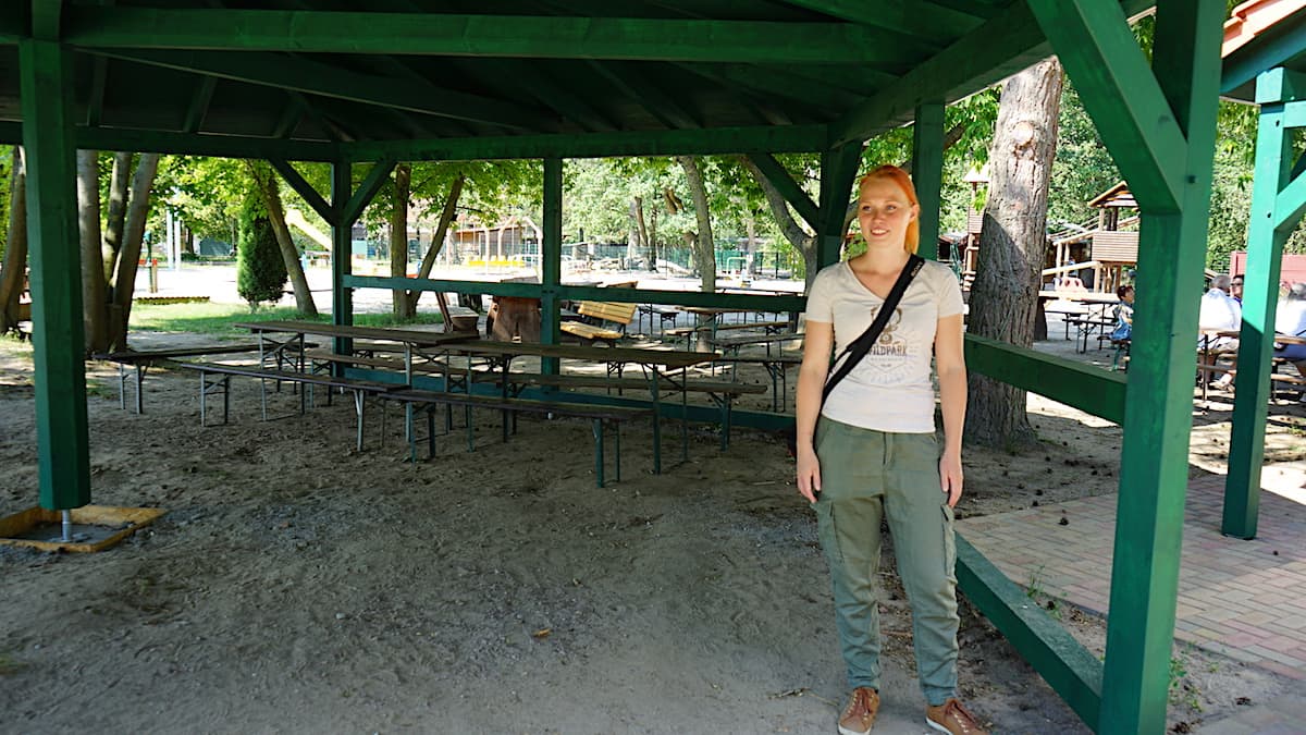 Tangerhütte, Weißewarte: Neuer überdachter Grillplatz im Wildpark. Foto: Beate Ziehres