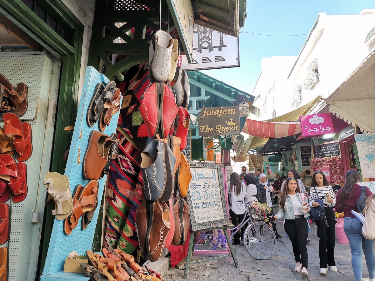 Tunesien: In den Gassen der Medina von Tunis. Foto: Beate Ziehres, Reiselust-Mag