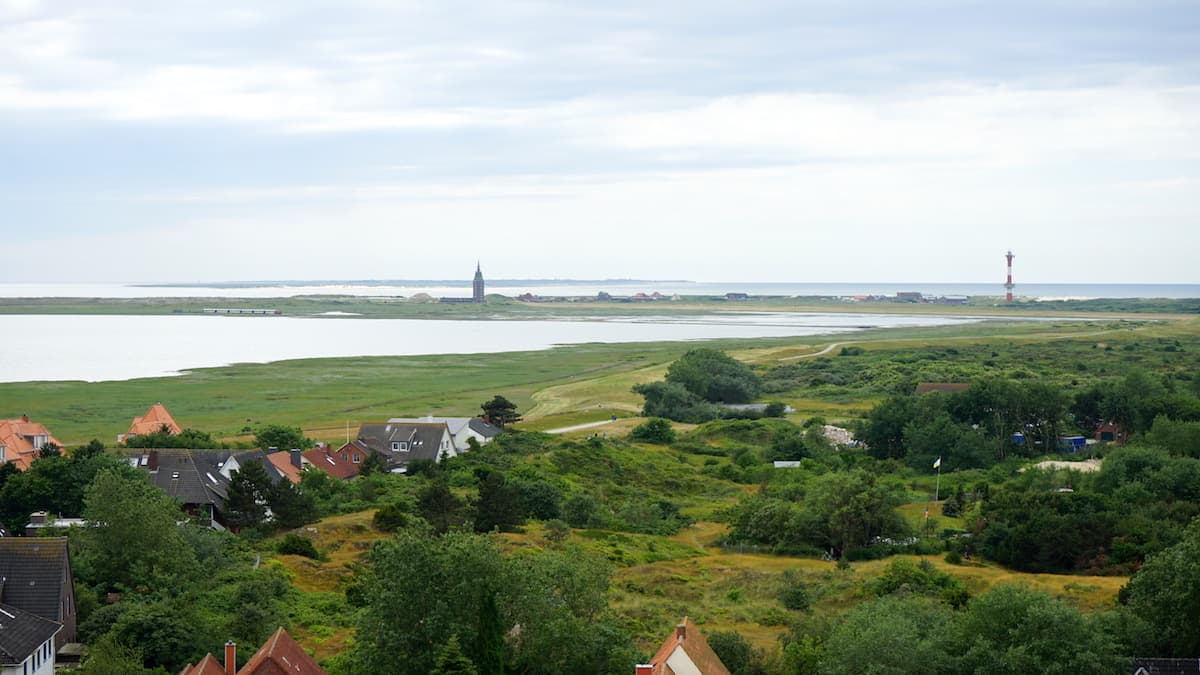 Wangerooge – Westteil der Insel vom alten Leuchtturm aus gesehen – Foto: Beate Ziehres