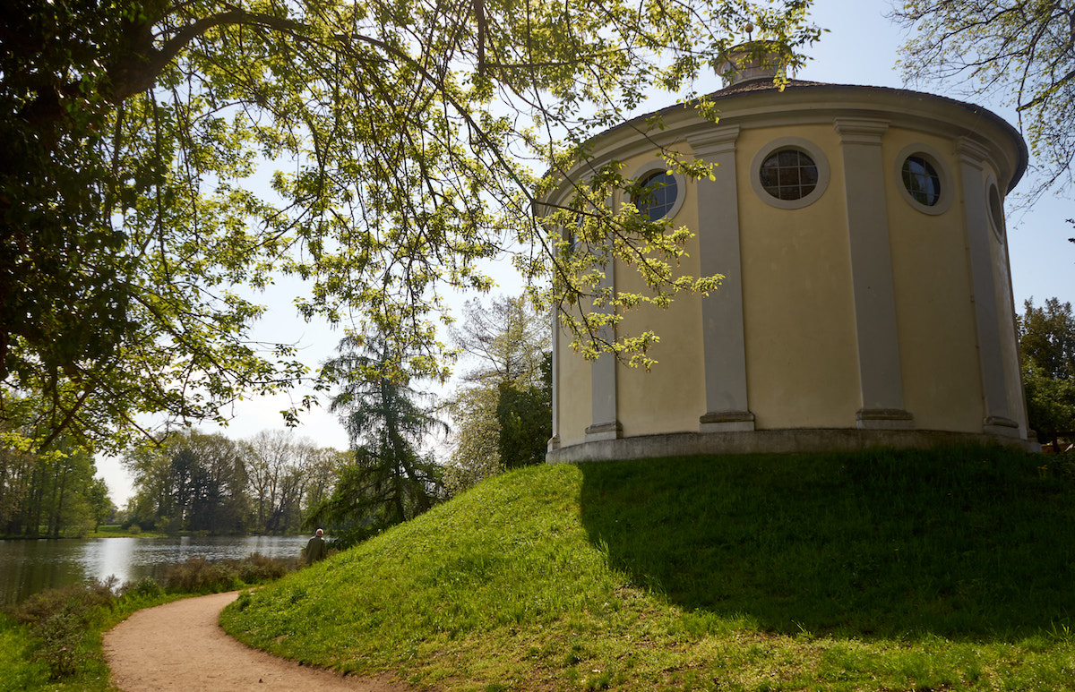 Wörlitzer Park, Synagoge, Welterbe Sachsen-Anhalt. Foto: Beate Ziehres, Reiselust-Mag