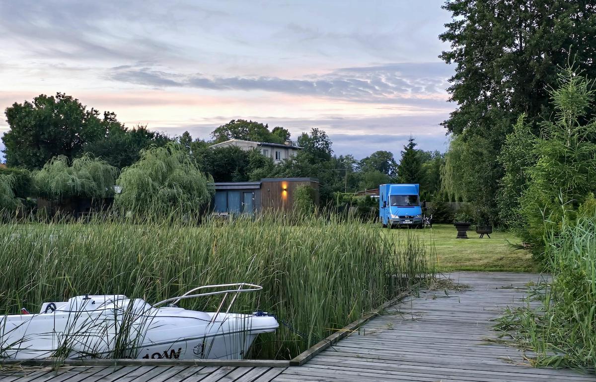 Wohnmobil am See. Foto. Beate Ziehres, Reiselust-Mag